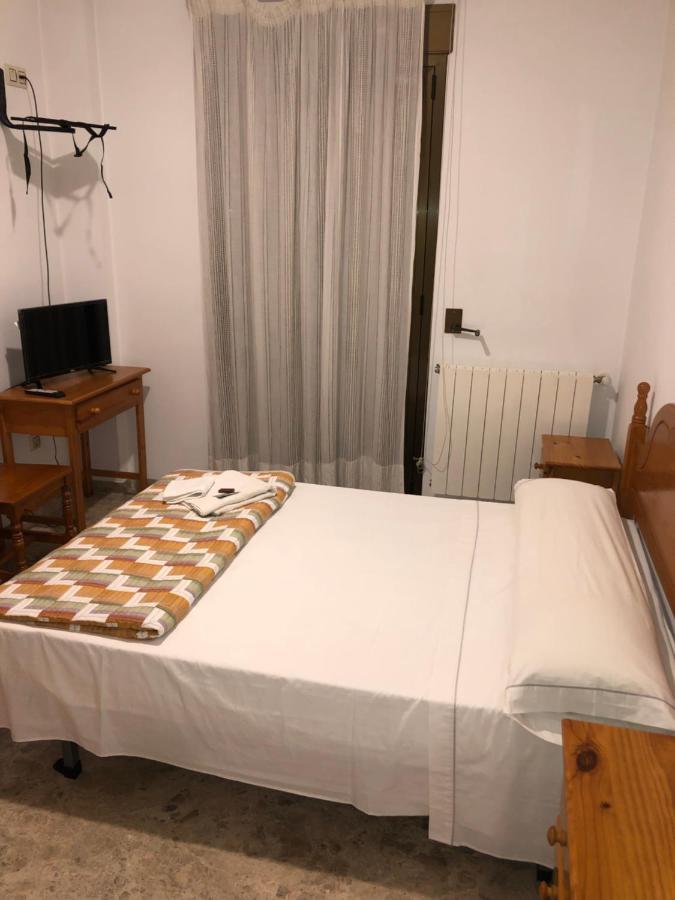 Hostal Casa Chimo Valbona Экстерьер фото